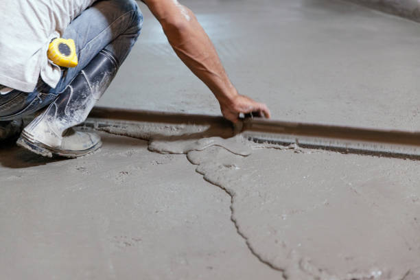 Best Concrete Sidewalk Installation in Deland, FL